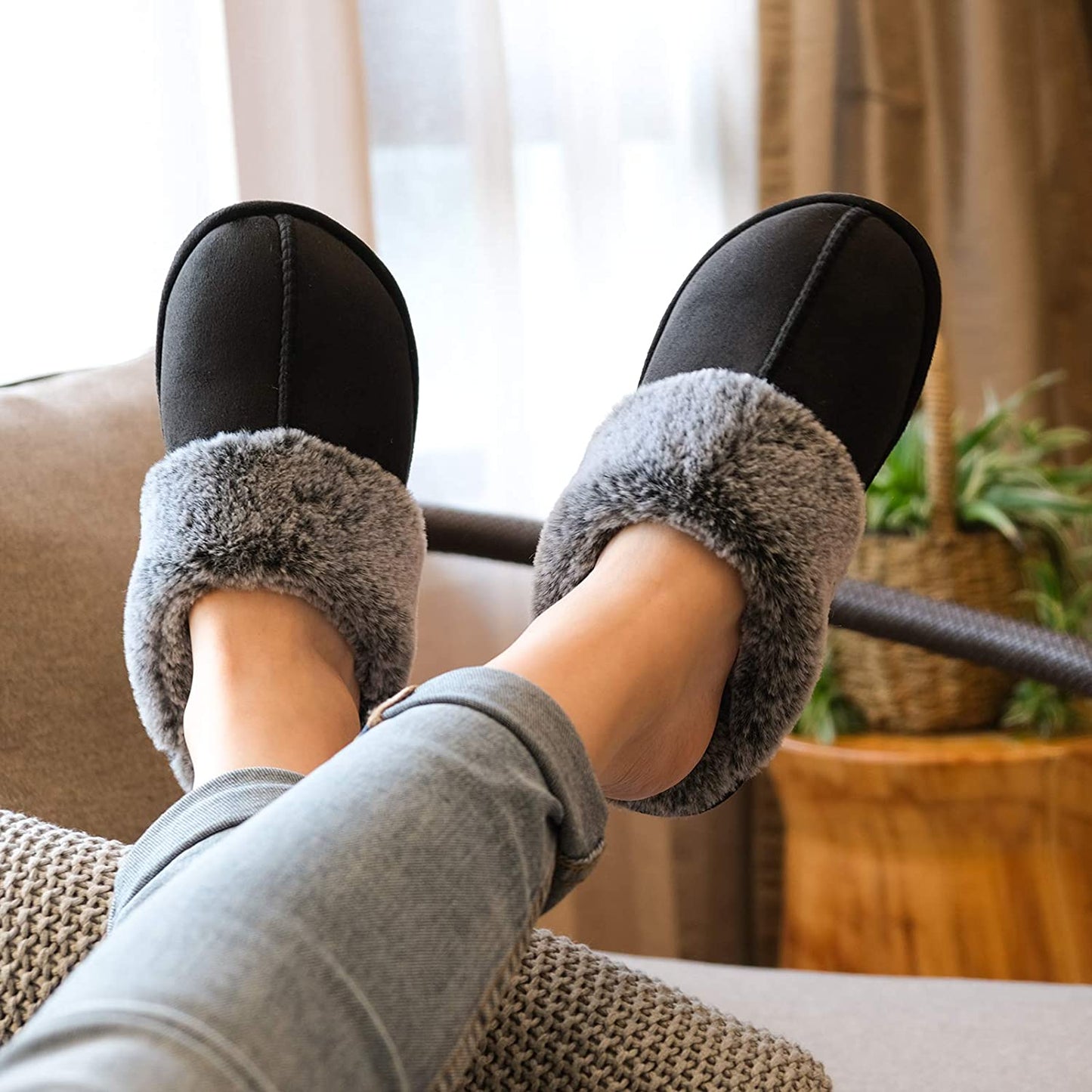 Women's Comfy Faux Fur House Slipper