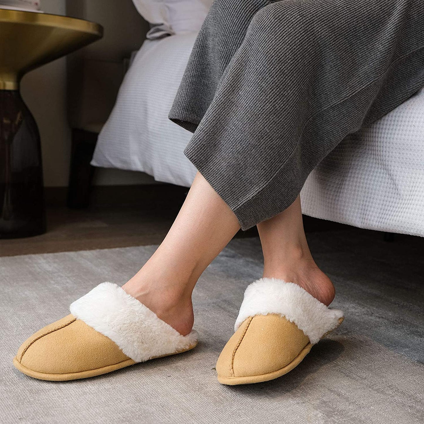 Women's Comfy Faux Fur House Slipper